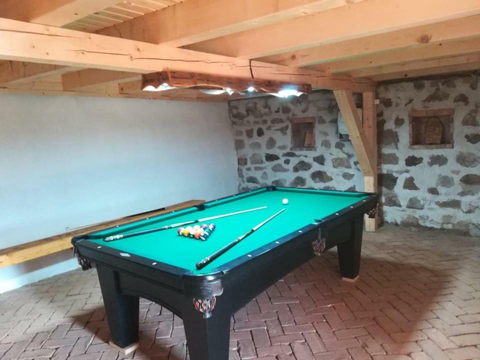 Miklos Lak Ocna de Sus Luaran gambar